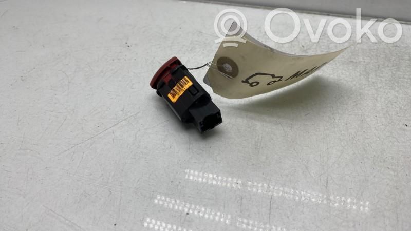 Lancia Delta III Botón interruptor de luz de peligro 