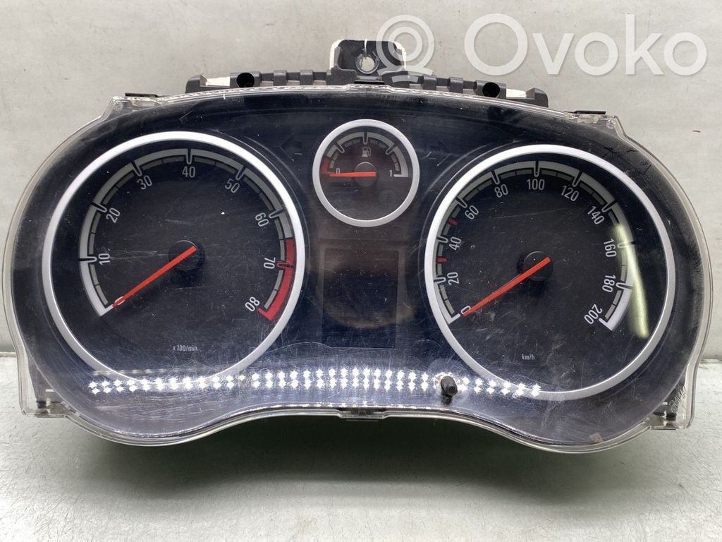 Opel Corsa D Nopeusmittari (mittaristo) 