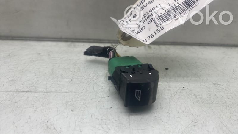 Ford C-MAX II Electric window control switch 