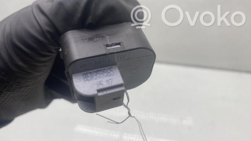 Audi A3 S3 8P Wing mirror switch 