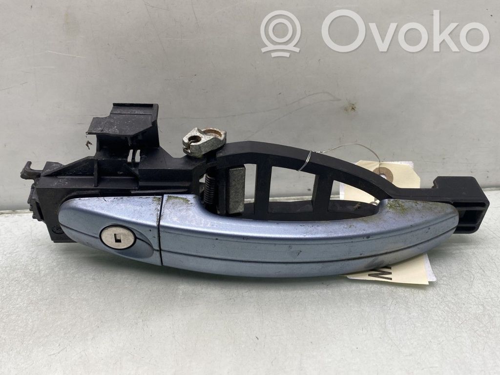 Ford Focus Manecilla externa puerta delantera 