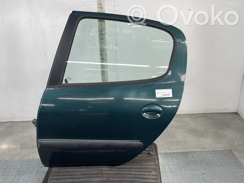 Takaovi   900678