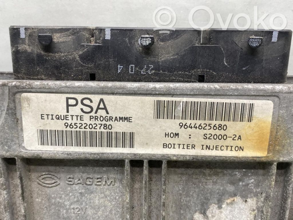 Peugeot 206 Engine control unit/module 