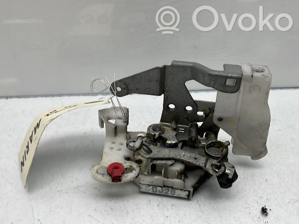 Citroen C1 Front door lock 