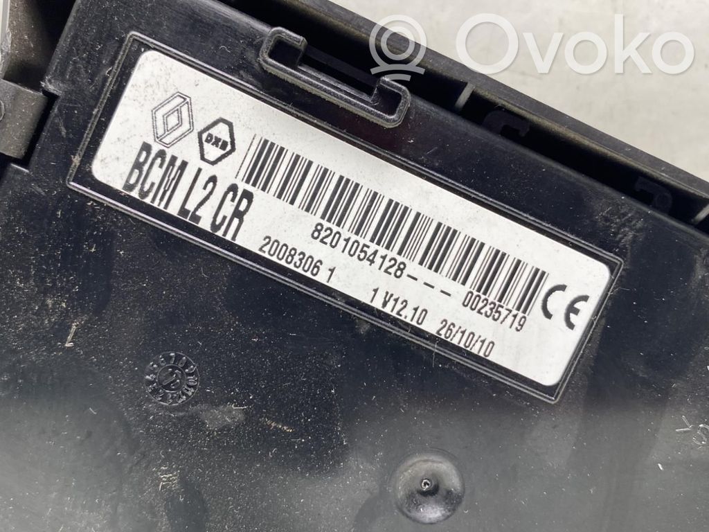 Renault Clio III Unidad de control del BSM 