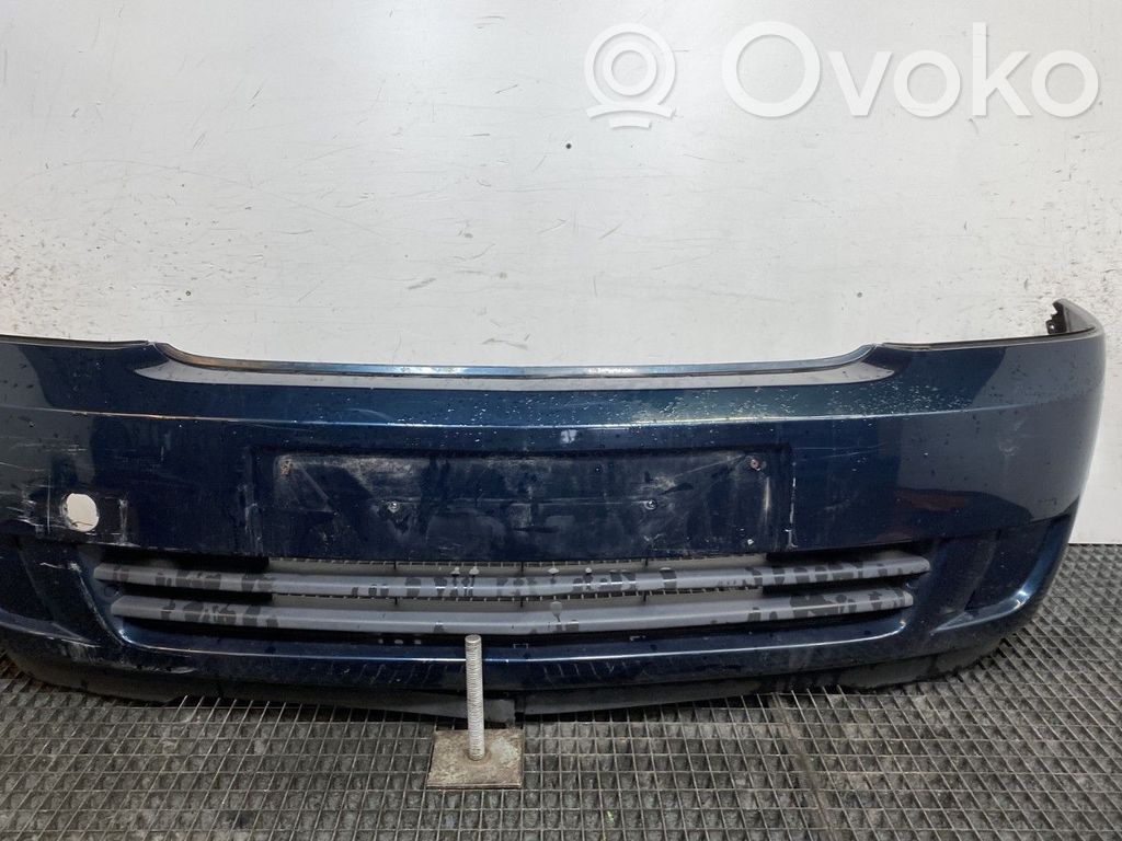 Opel Meriva A Parachoques delantero 