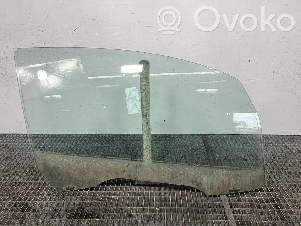 Mitsubishi Colt Vetro del finestrino della portiera anteriore - quattro porte