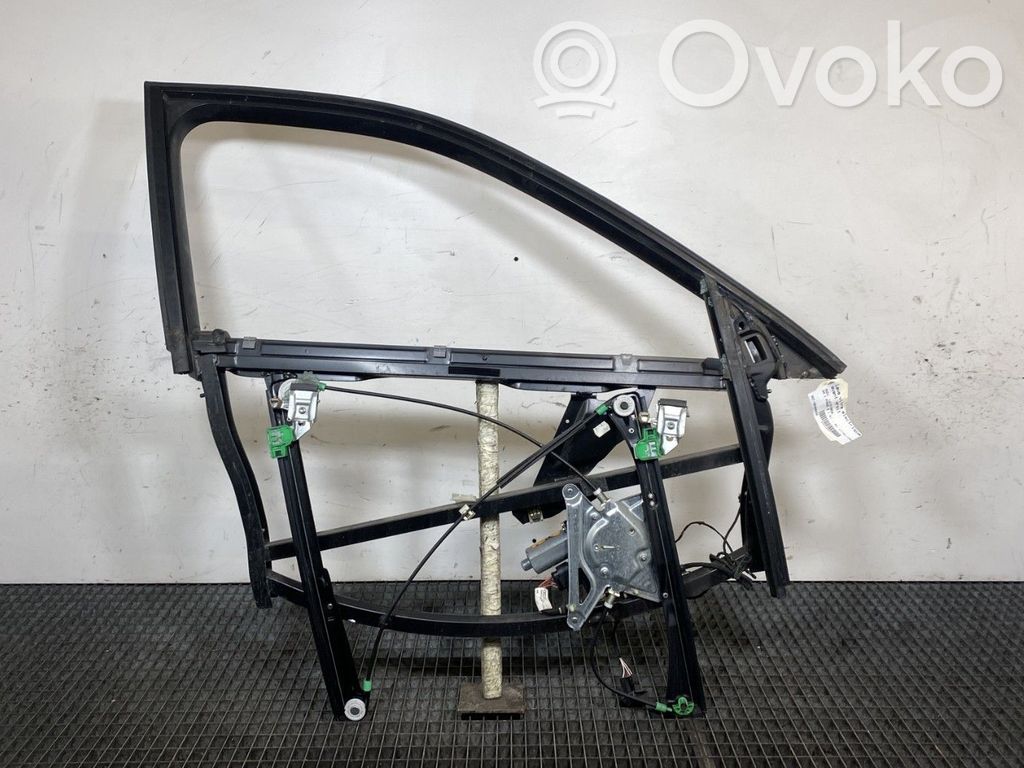 Audi A4 S4 B5 8D Regulador de puerta delantera con motor 
