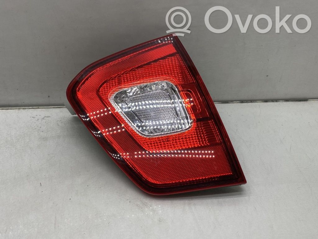 Suzuki Ignis Takaluukun takavalot 