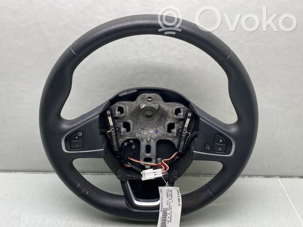 Renault Clio IV Ohjauspyörä 