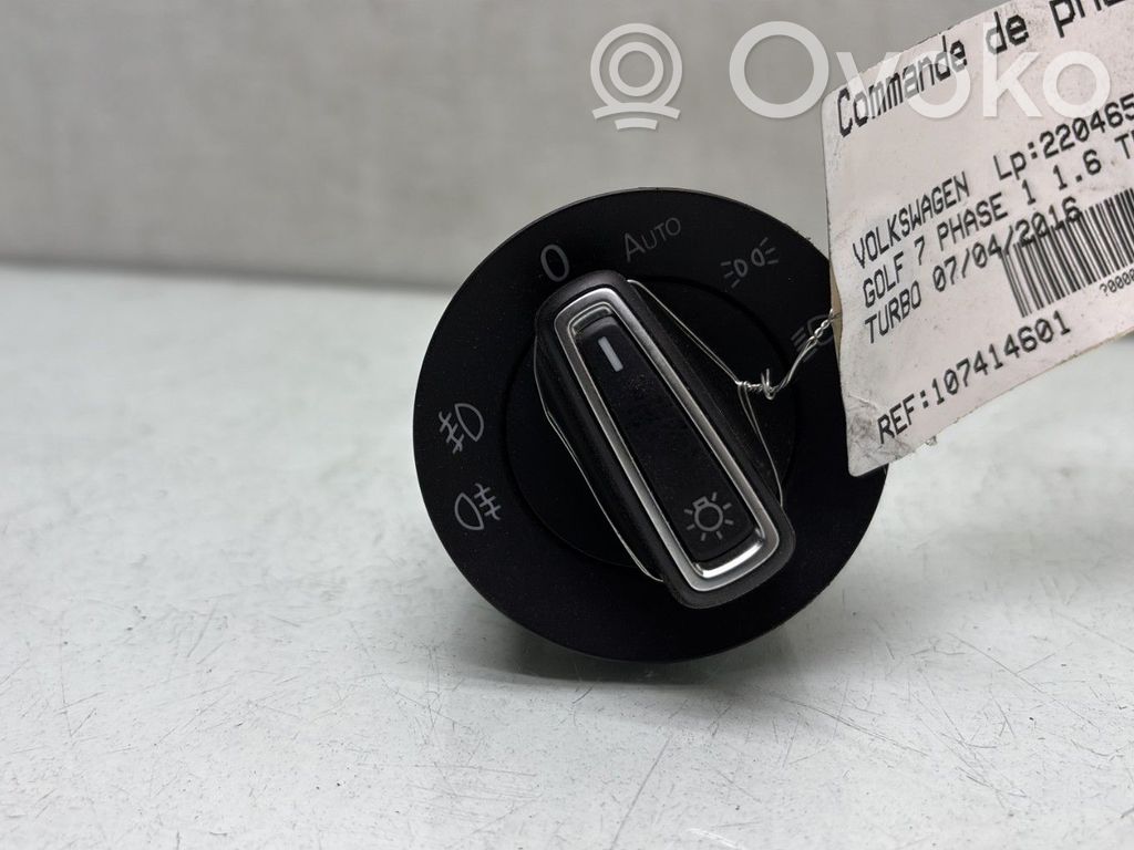 Volkswagen Golf VII Light switch 