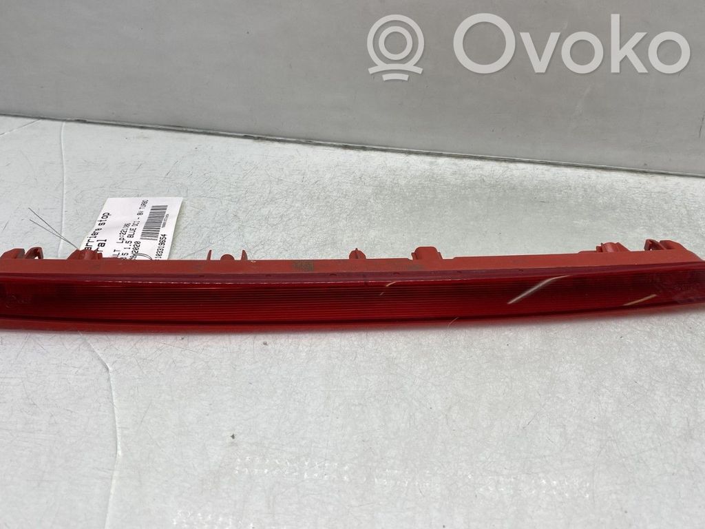 Renault Clio V Luce d’arresto centrale/supplementare 