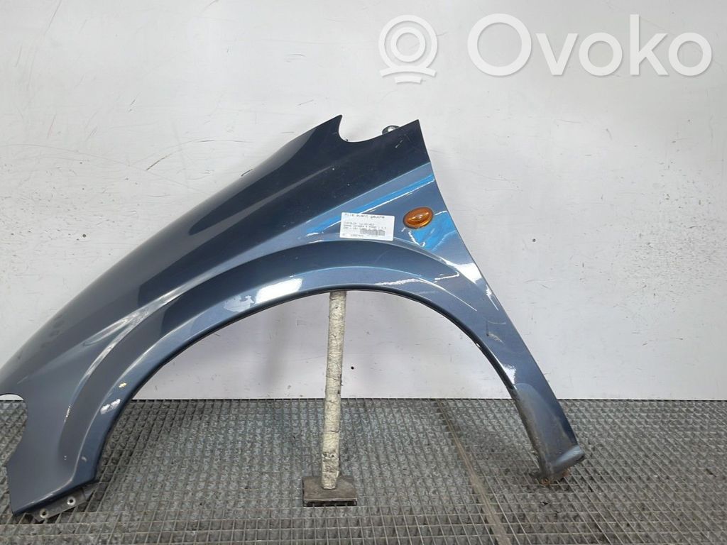 Chrysler Grand Voyager IV Fender 