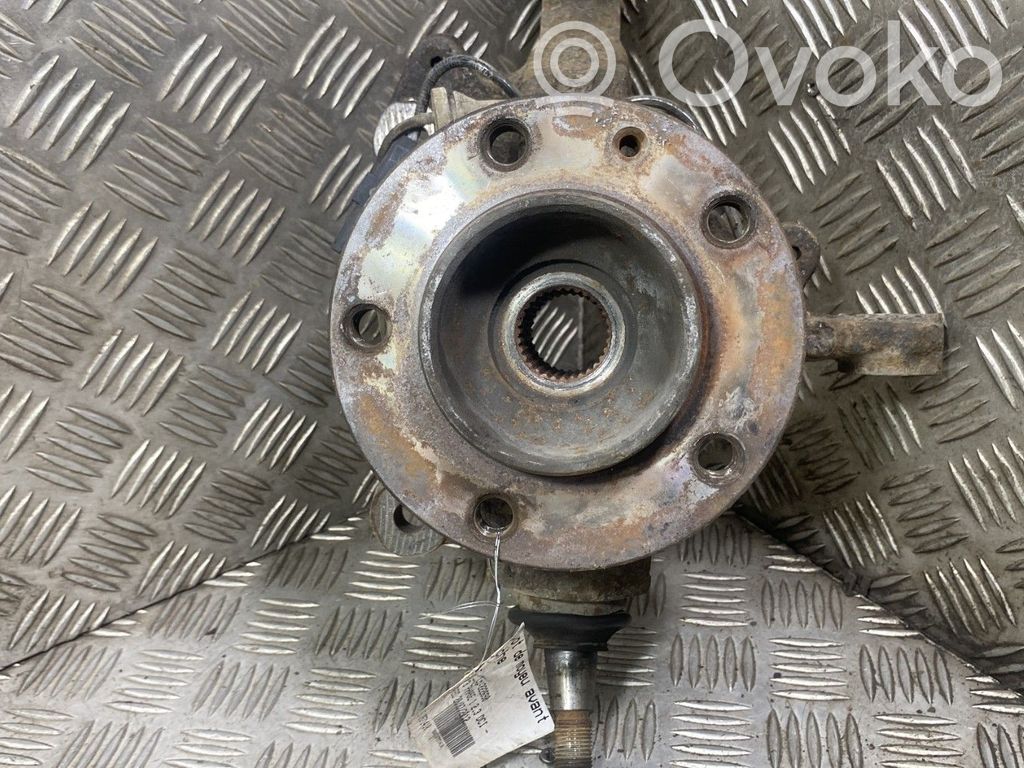 Renault Master III Achsschenkel vorne 