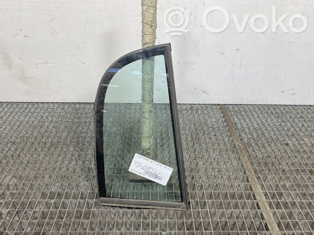 Renault Vel Satis Ventanilla de ventilación de la puerta trasera 
