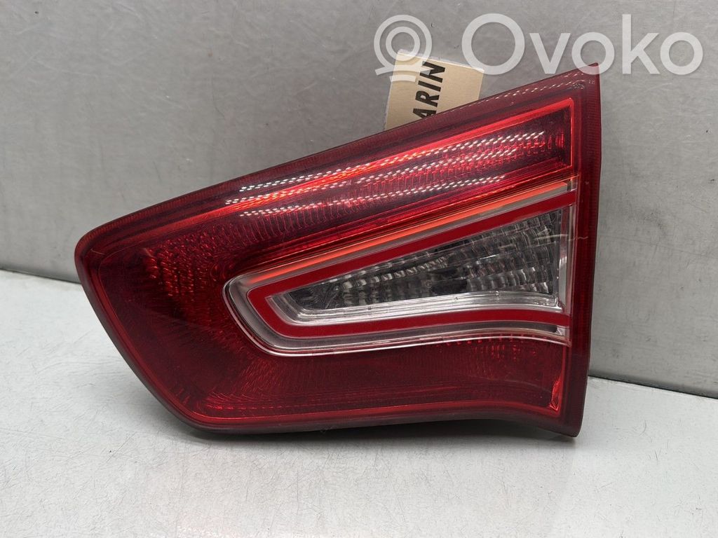 KIA Sportage Lampy tylnej klapy bagażnika 