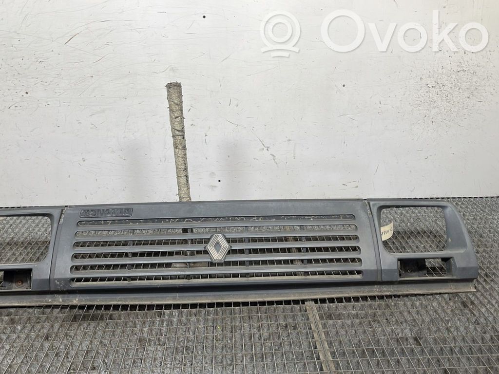 Renault Express Grilă față 