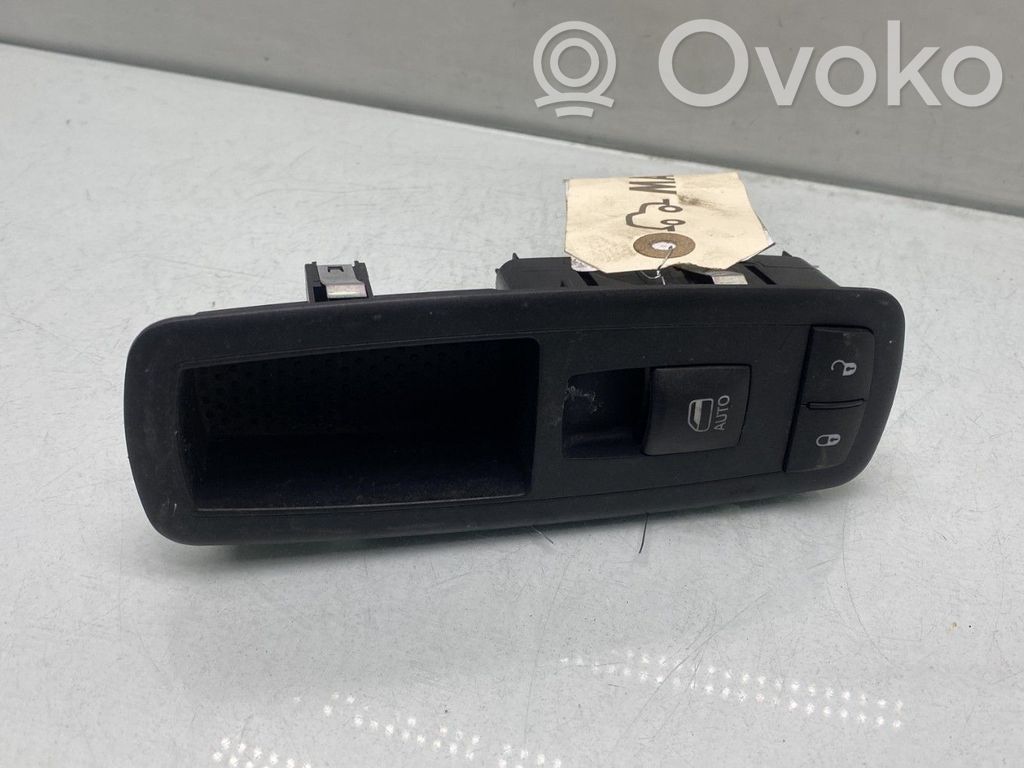 Jeep Cherokee Electric window control switch 