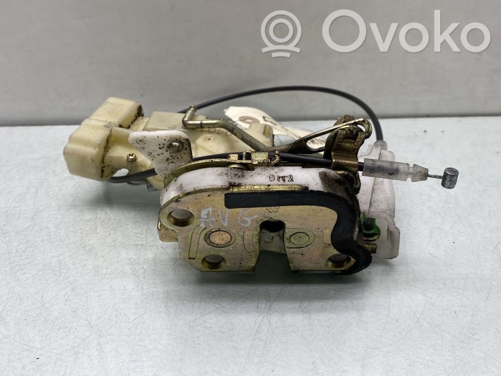 Toyota Yaris Etuoven lukko 