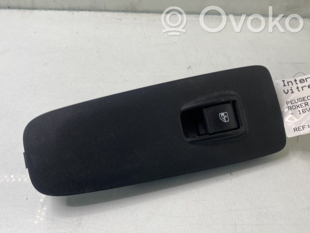Peugeot Boxer Electric window control switch 