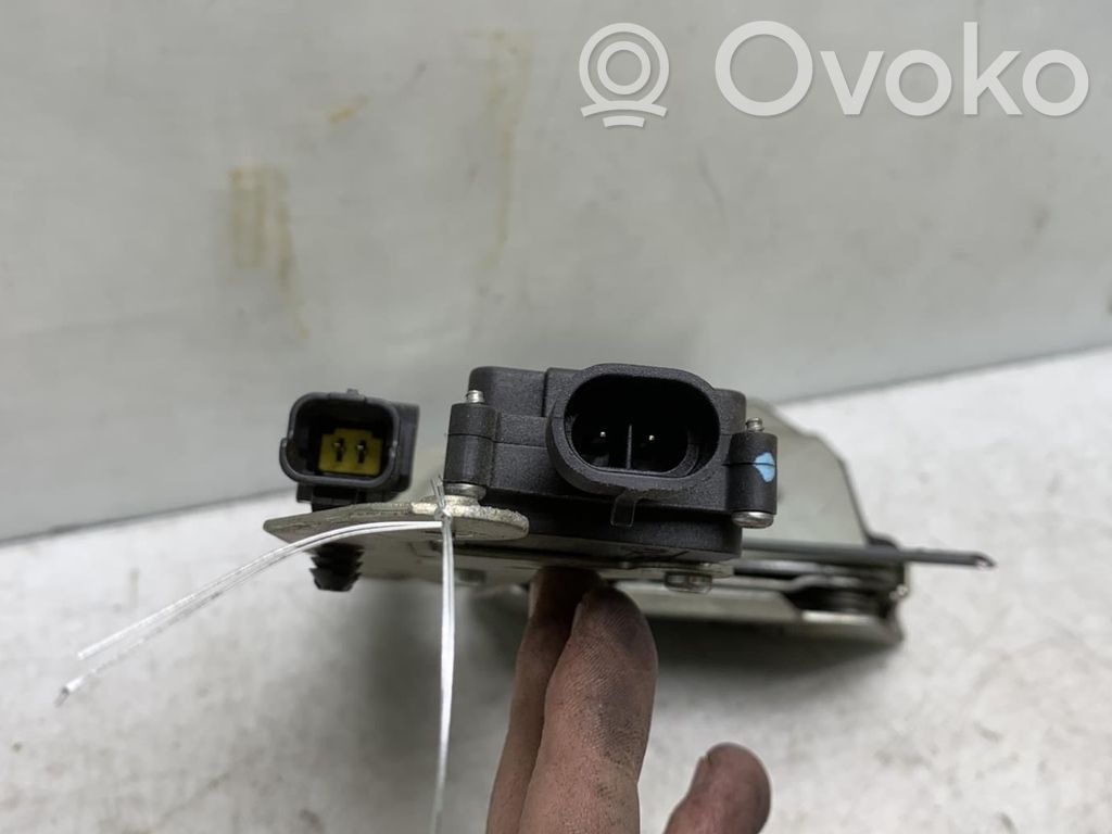 Peugeot 807 Sliding door lock 