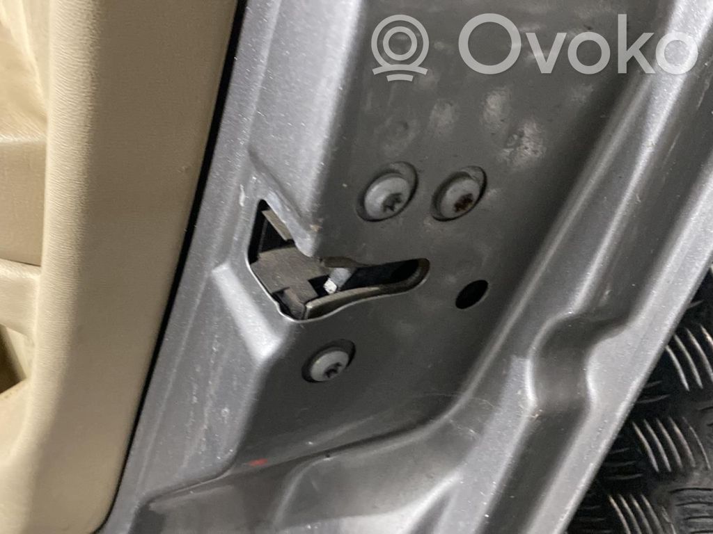 Alfa Romeo 159 Front door 