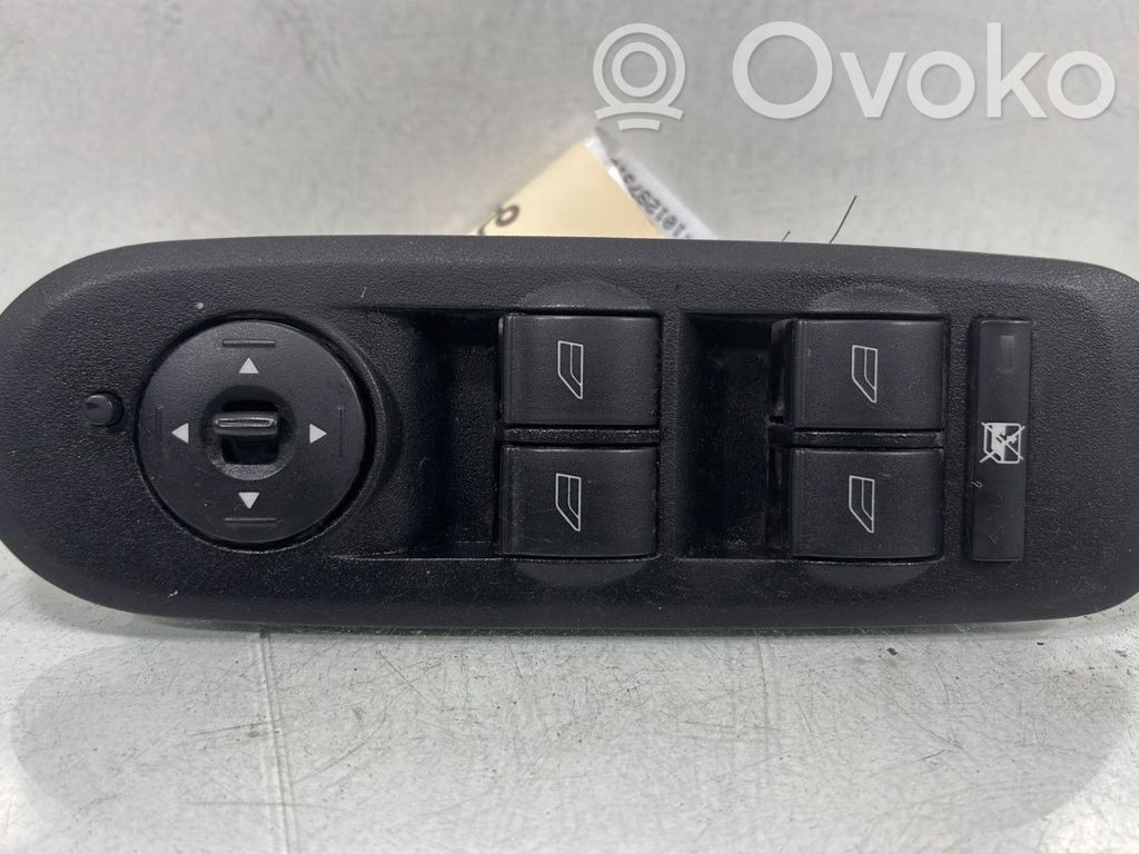 Ford Galaxy Electric window control switch 