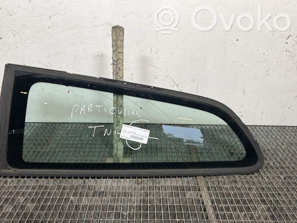 Volvo C30 Vidrio lateral trasero 
