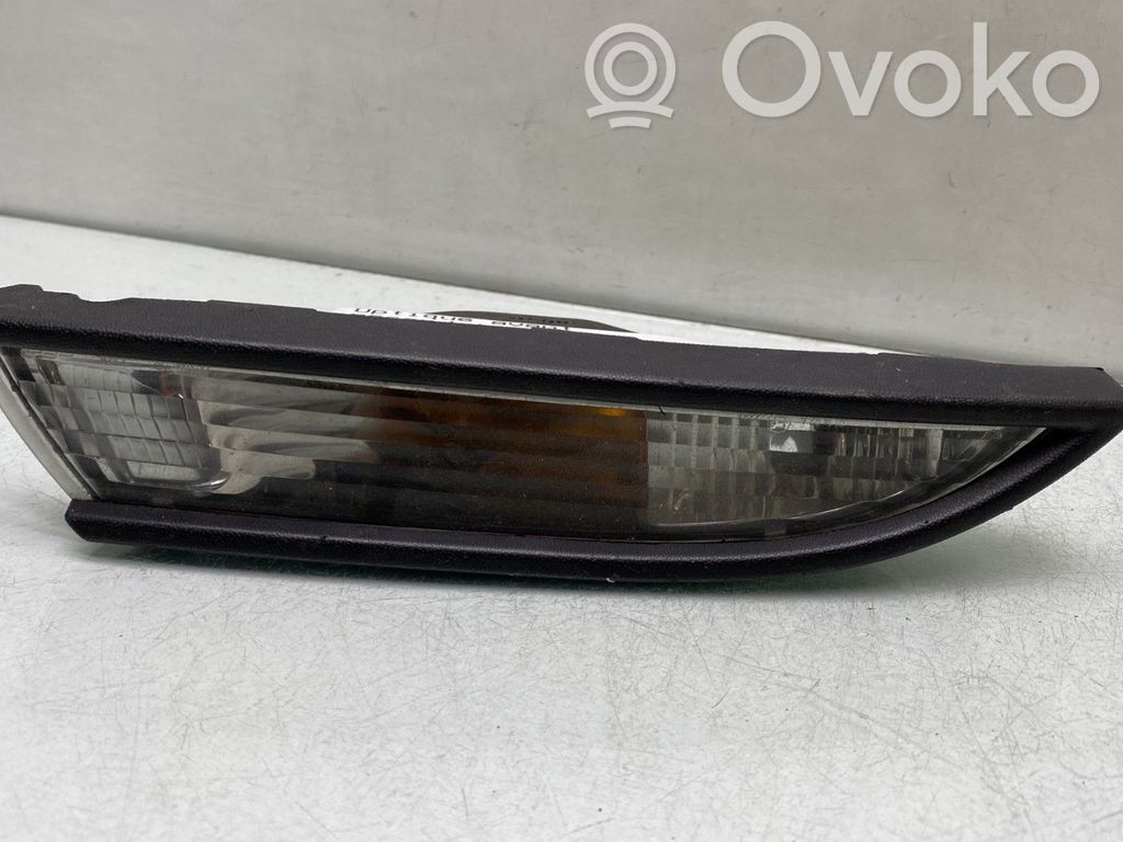 Volkswagen Scirocco Front fender indicator light 