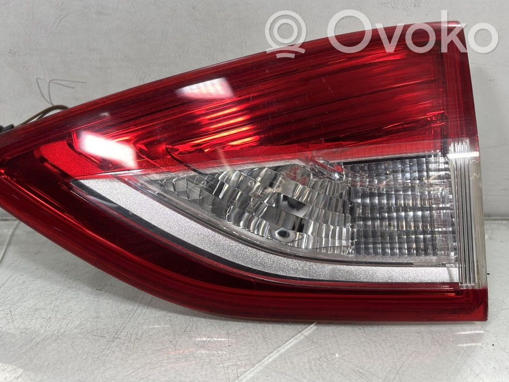 Ford Kuga II Takaluukun takavalot 