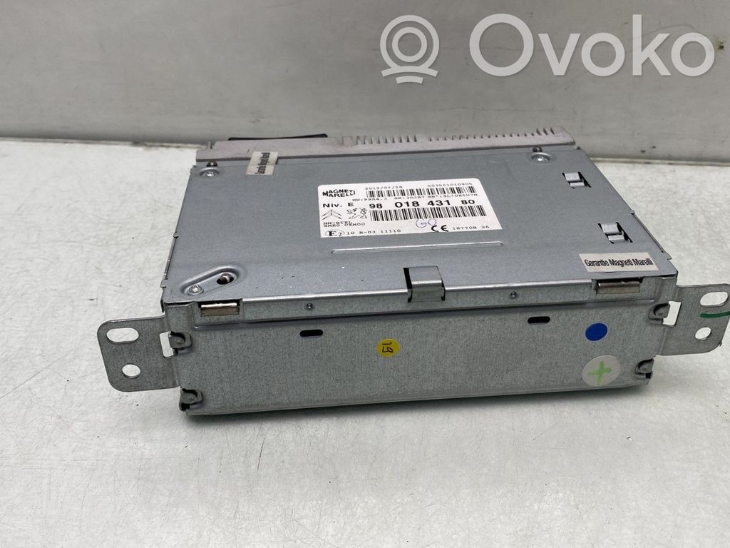 Peugeot 208 I Radio/CD/DVD/GPS head unit 