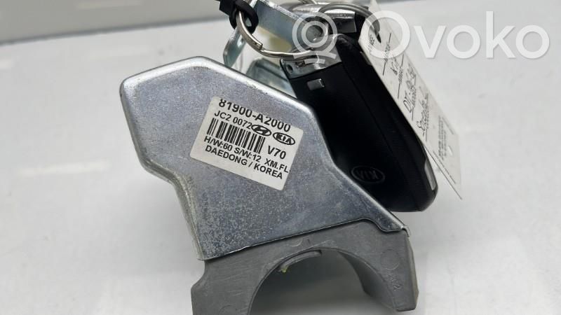 Ohjauspyörän lukitus   81900A2000