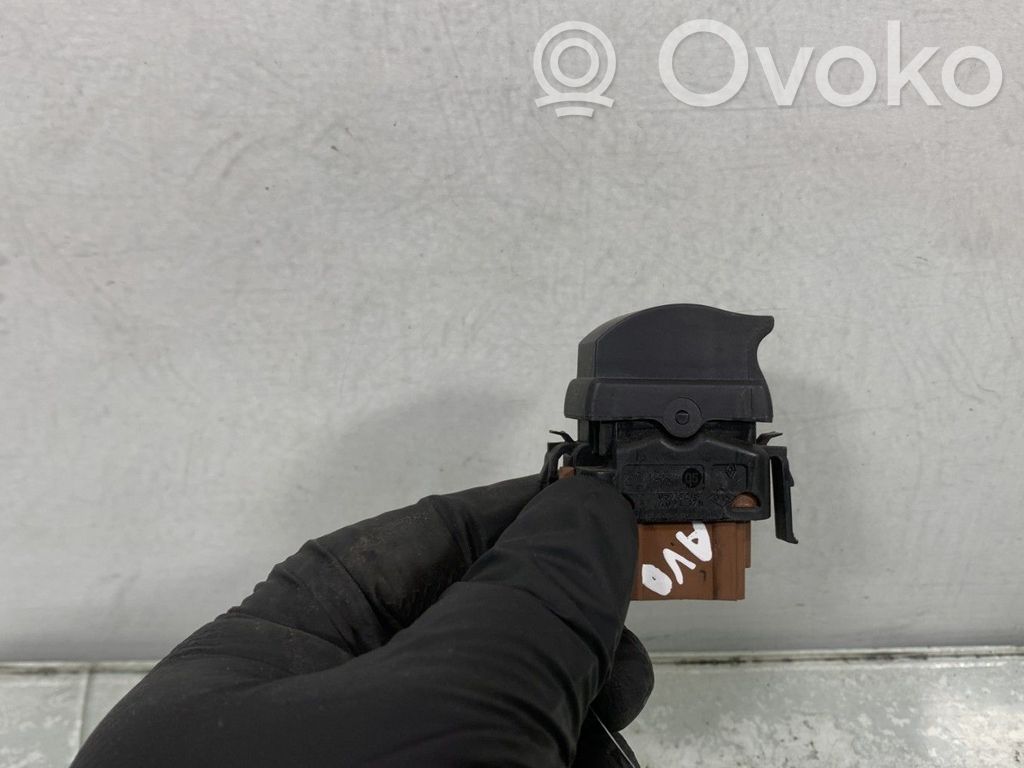 Opel Vivaro Electric window control switch 