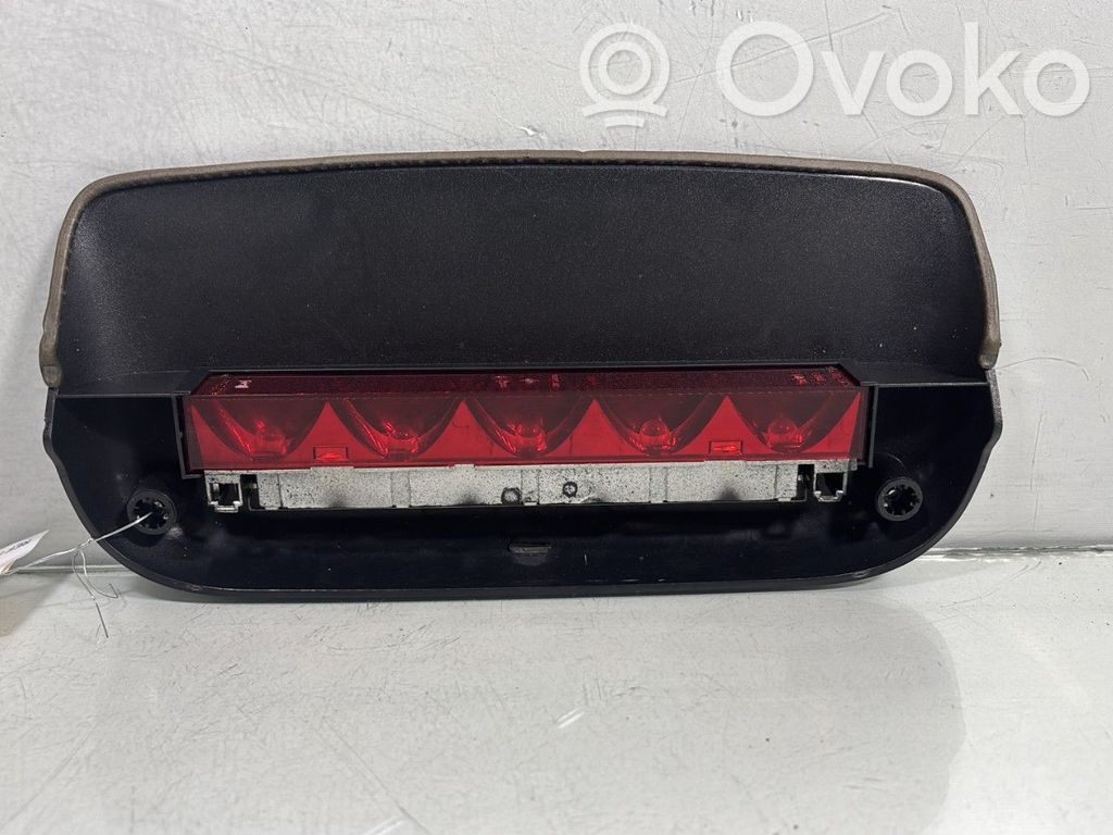 Ford Ka Third/center stoplight 