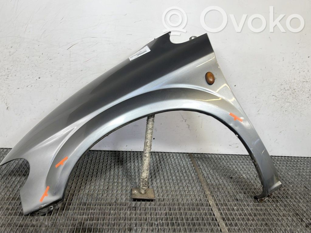 Chrysler Grand Voyager IV Fender 