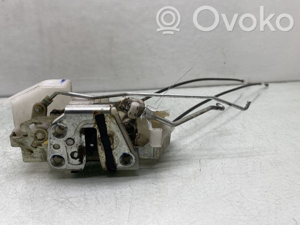 Nissan Pixo Zamek drzwi przednich 
