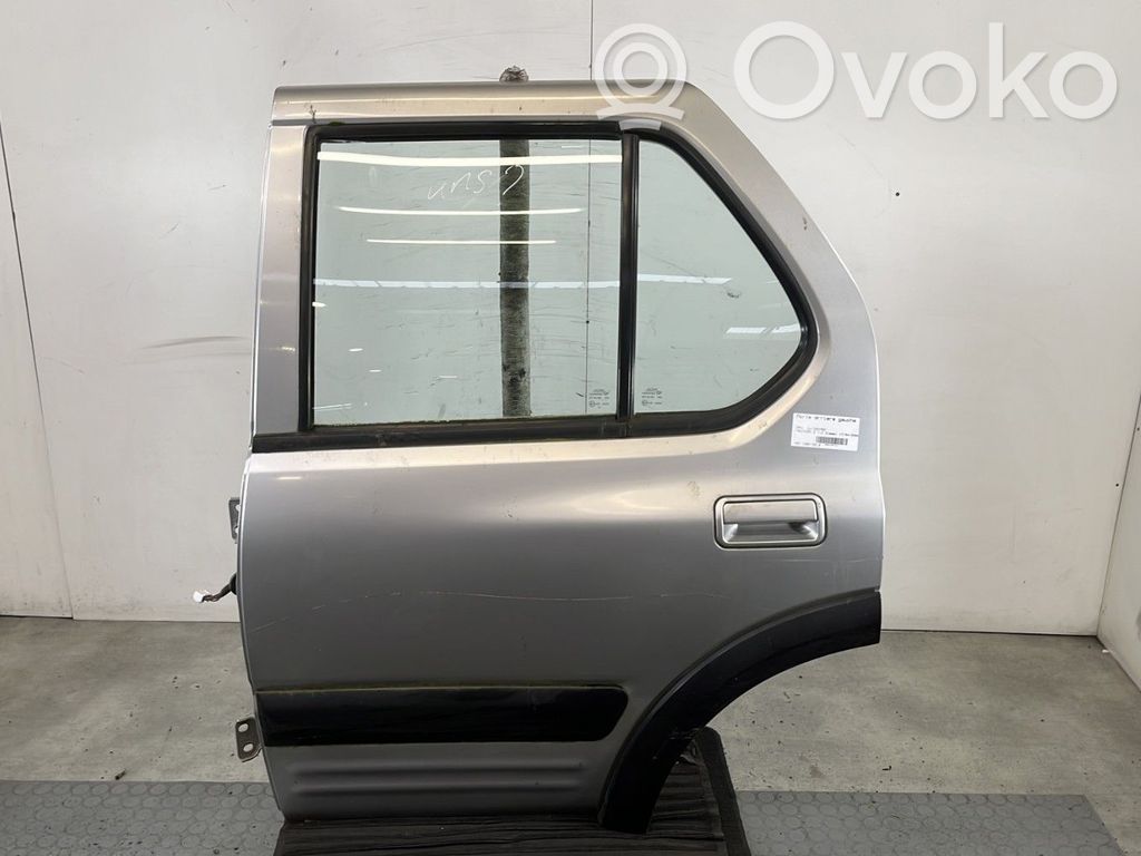 Opel Frontera B Puerta trasera 