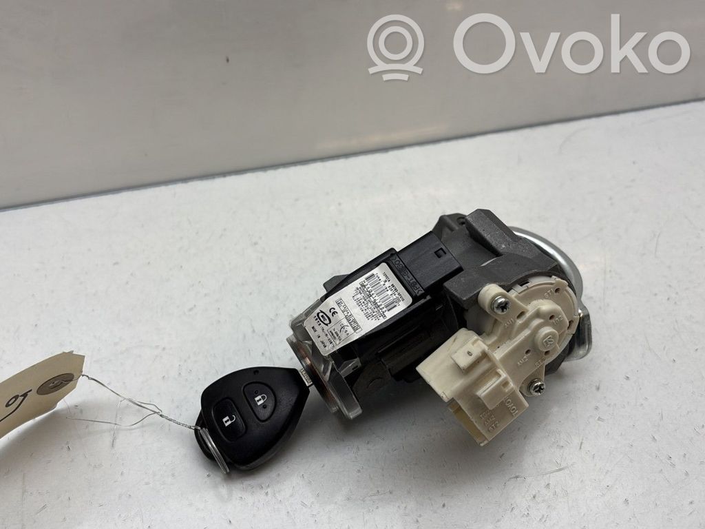Toyota Verso Virtalukko 