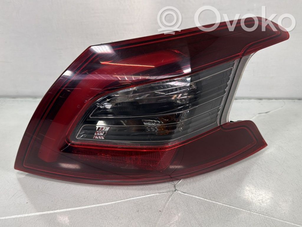 Peugeot 308 Lampă spate în caroserie 