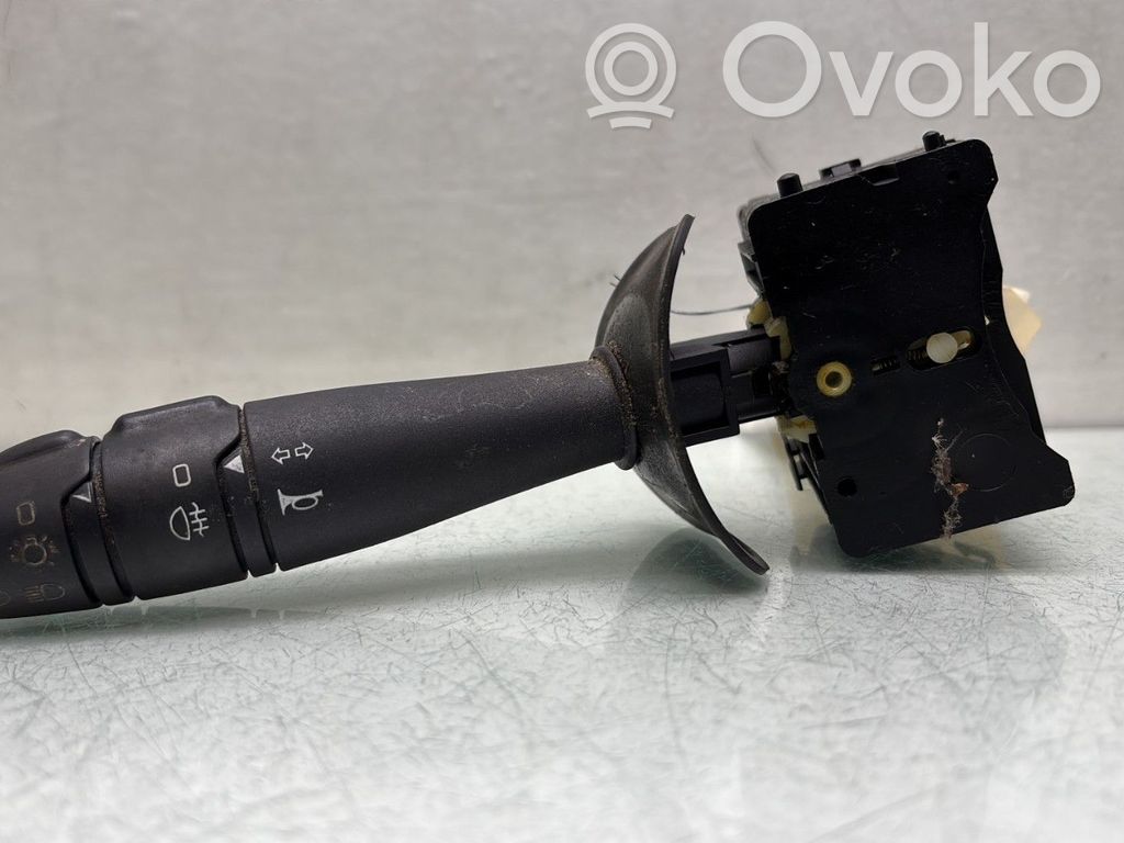 Dacia Logan I Indicator stalk 