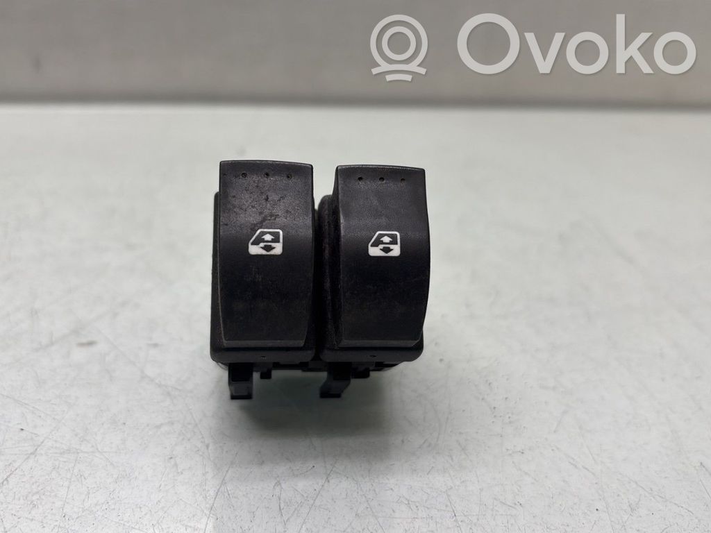 Renault Vel Satis Electric window control switch 