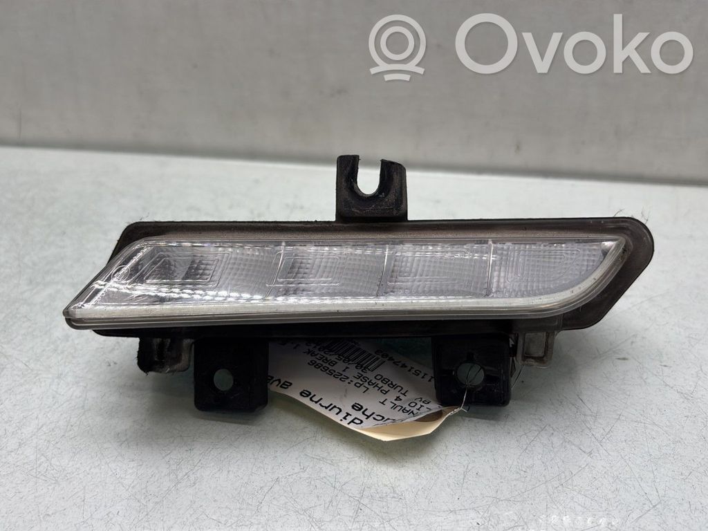 Renault Clio IV LED Daytime headlight 