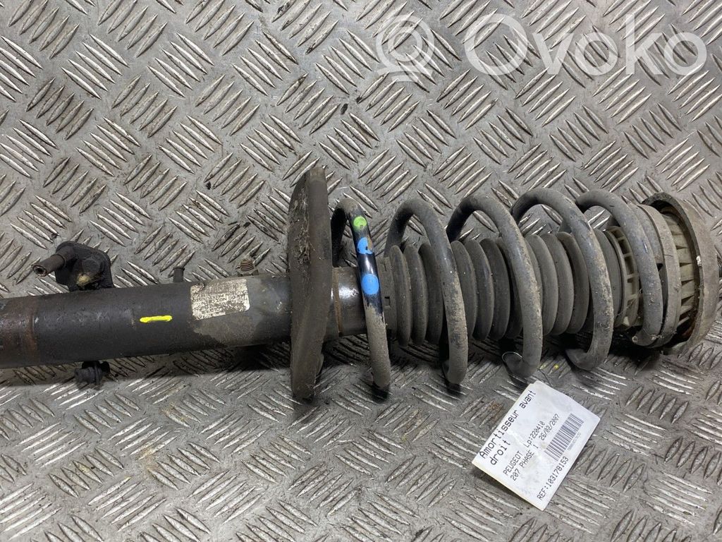 Peugeot 207 Ammortizzatore anteriore con molla elicoidale 