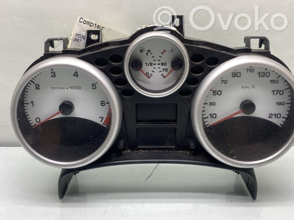 Peugeot 207 Vitezometru (grup de instrumente) 