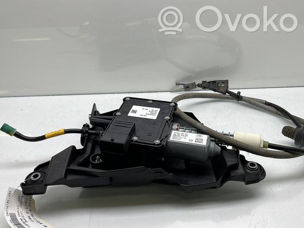 Peugeot 3008 I Module de commande de frein à main 
