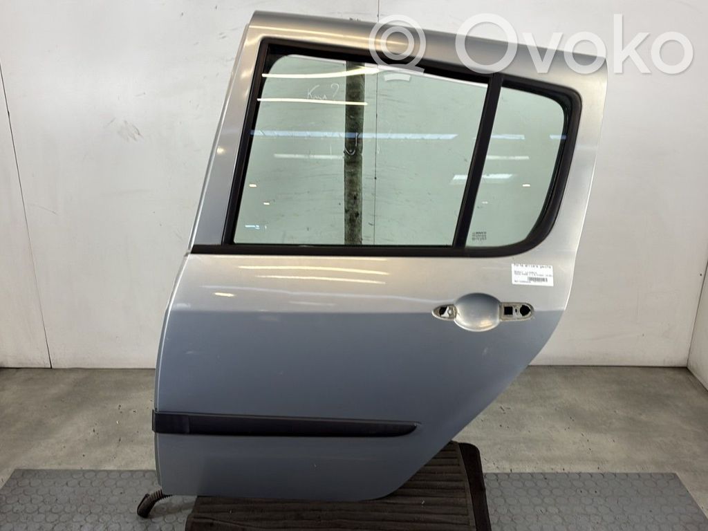 Takaovi   821014278R