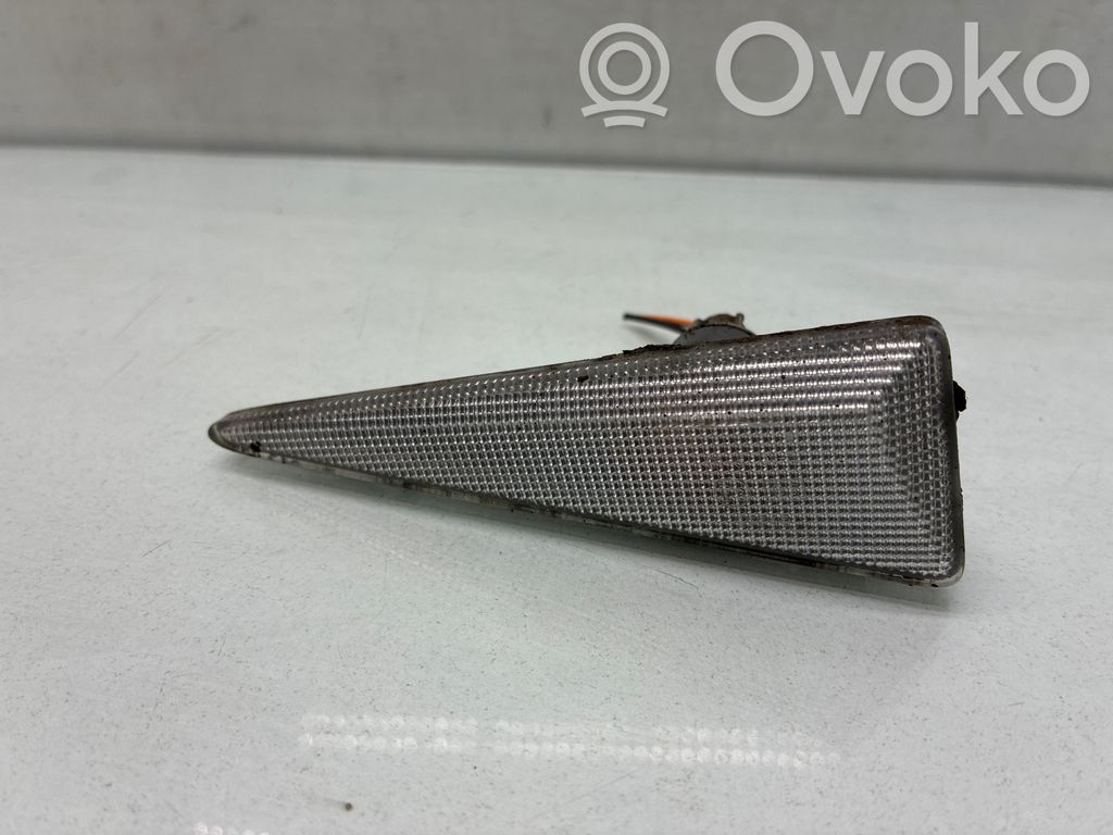 Frontblinker   8200633416