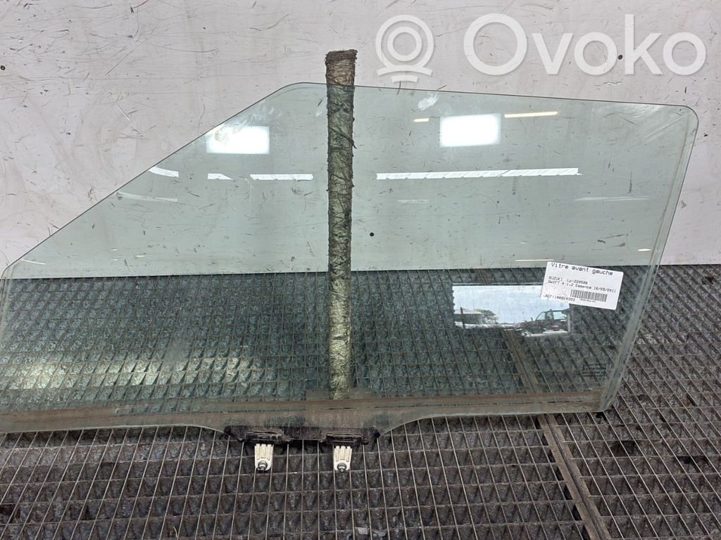 Suzuki SX4 Szyba drzwi przednich
