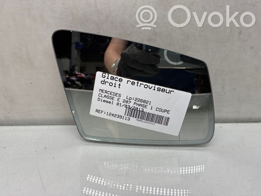Mercedes-Benz E C207 W207 Vidrio del espejo lateral