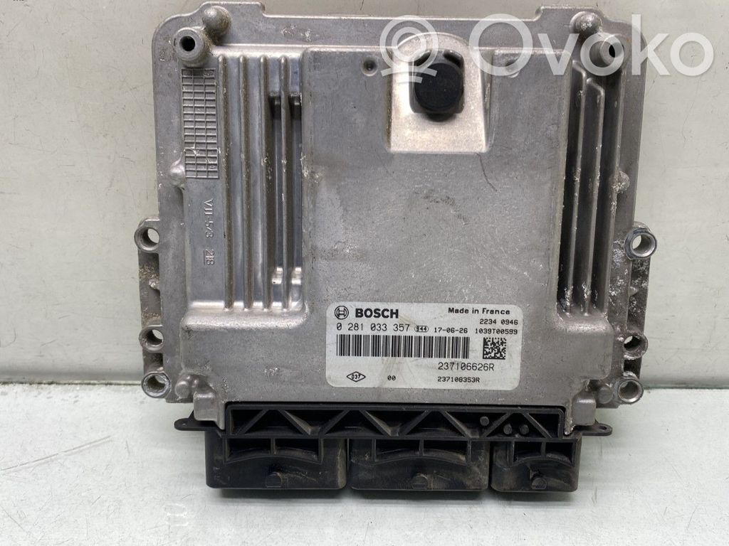Renault Trafic III (X82) Engine control unit/module 